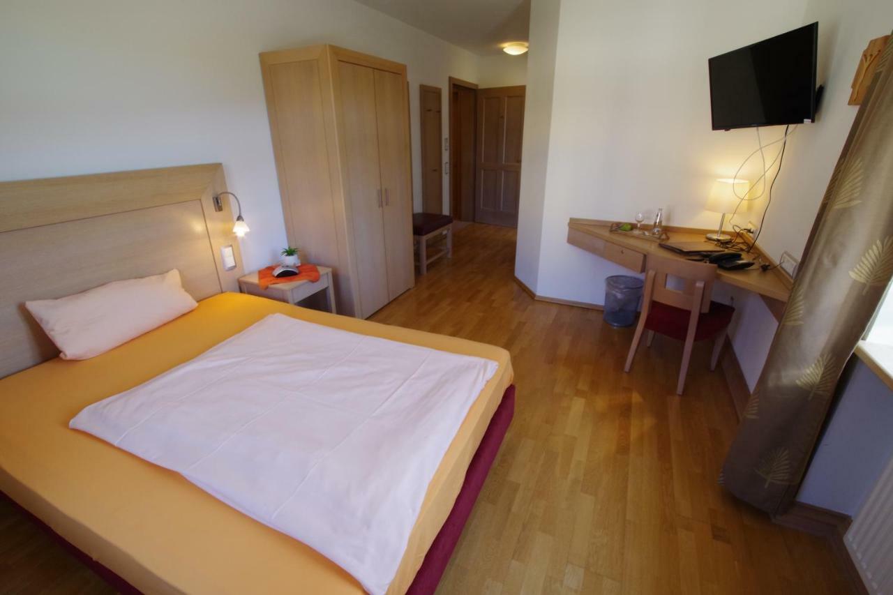 Hotel Klostergasthof Münnerstadt Zewnętrze zdjęcie